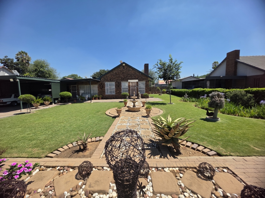 4 Bedroom Property for Sale in Bedelia Free State